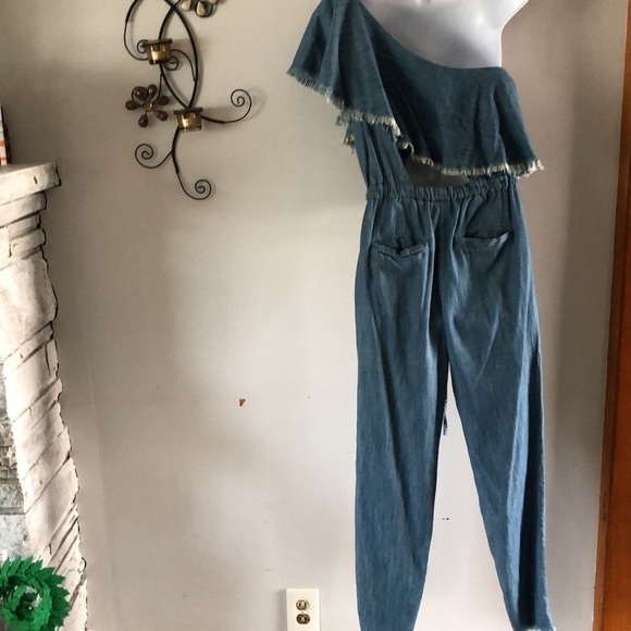 Blank NYC Making Waves Cotton Jumpsuit XS Frayed One Shoulder Back Cutout Pants - Picture 12 of 16
